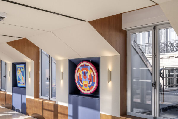 Notre Linkedin : Details Artworks & Graphics